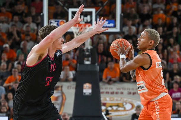 还为比赛注 还为比赛注