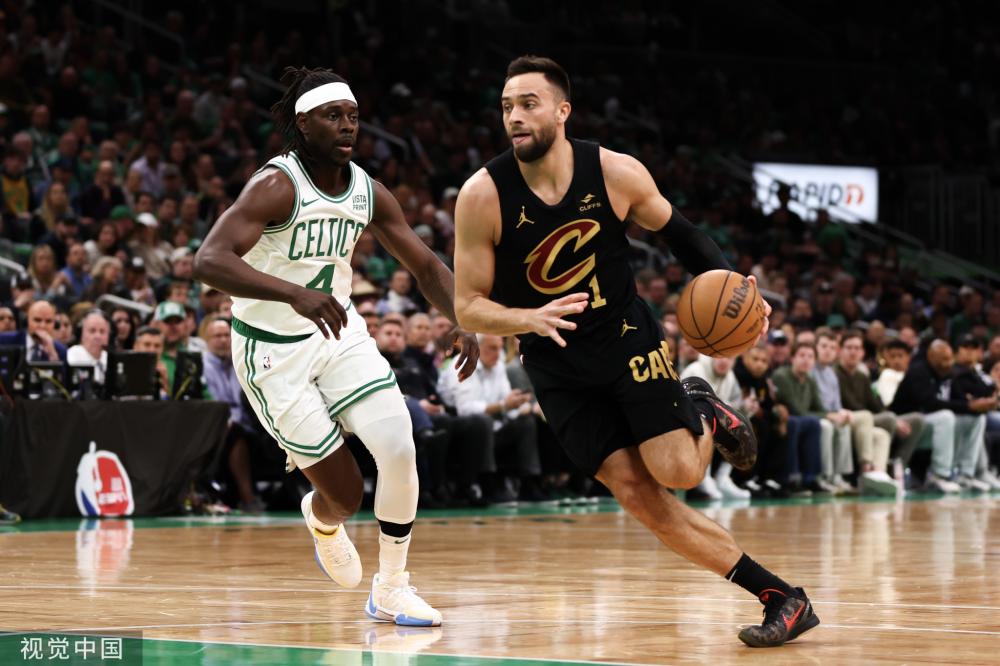 王赛季中就 王赛季中就